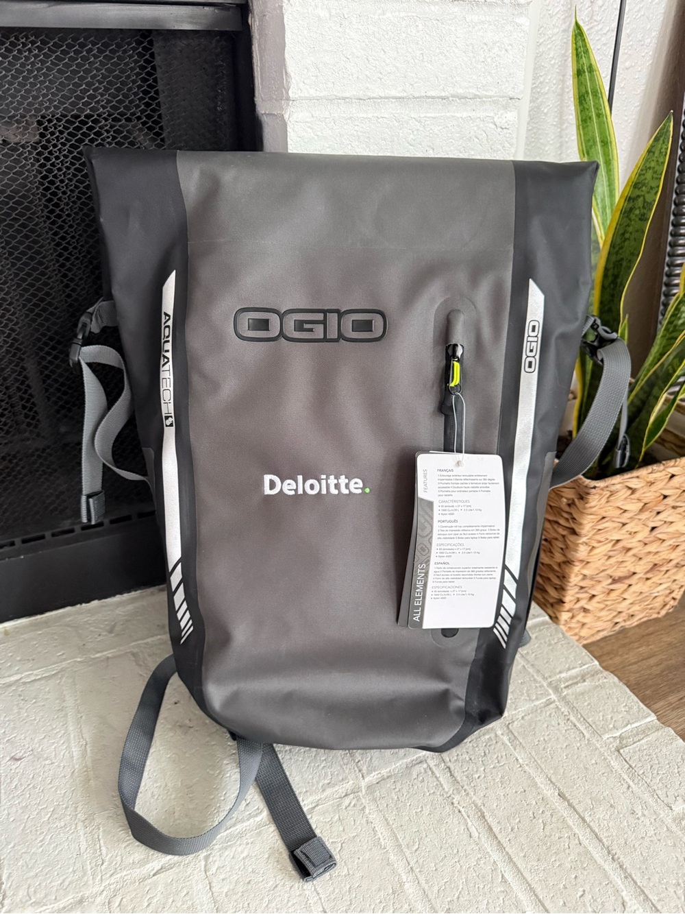 OGIO Motorcycle Backpack All Elements Black AquaTech Air Flow System Bag NWT